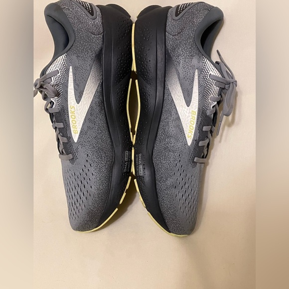 Brooks Ghost 16 Men's Primer Gray/Lime Running Shoes Sneakers Size 14 Wide - Picture 10 of 15